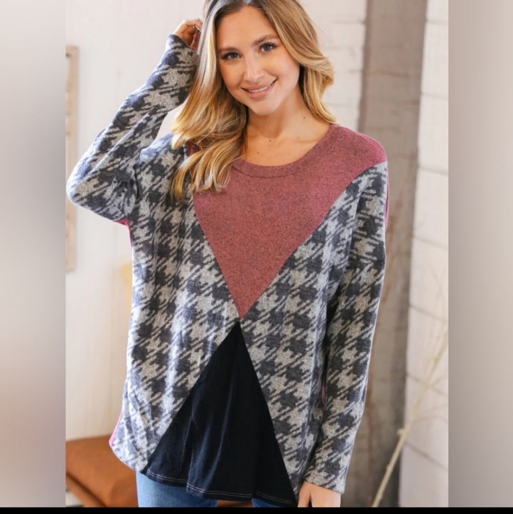 Cashmere Feel Houndstooth Pattern Color Block Sweater Top
